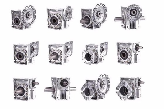 蝸輪蝸桿減速機各種輸出形式 - 副本.jpg 蝸輪蝸桿減速機各種輸出形式 - 副本.jpg
