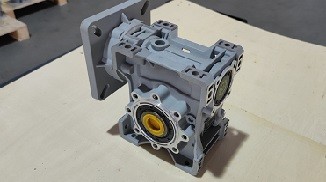 艾思捷長(zhǎng)期供應(yīng)MRV063蝸輪蝸桿減速機(jī) 效率高扭矩大