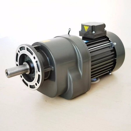 工業(yè)風(fēng)扇減速電機(jī)，吊扇電機(jī),7.3米工業(yè)風(fēng)扇專(zhuān)用電機(jī) (1).jpg